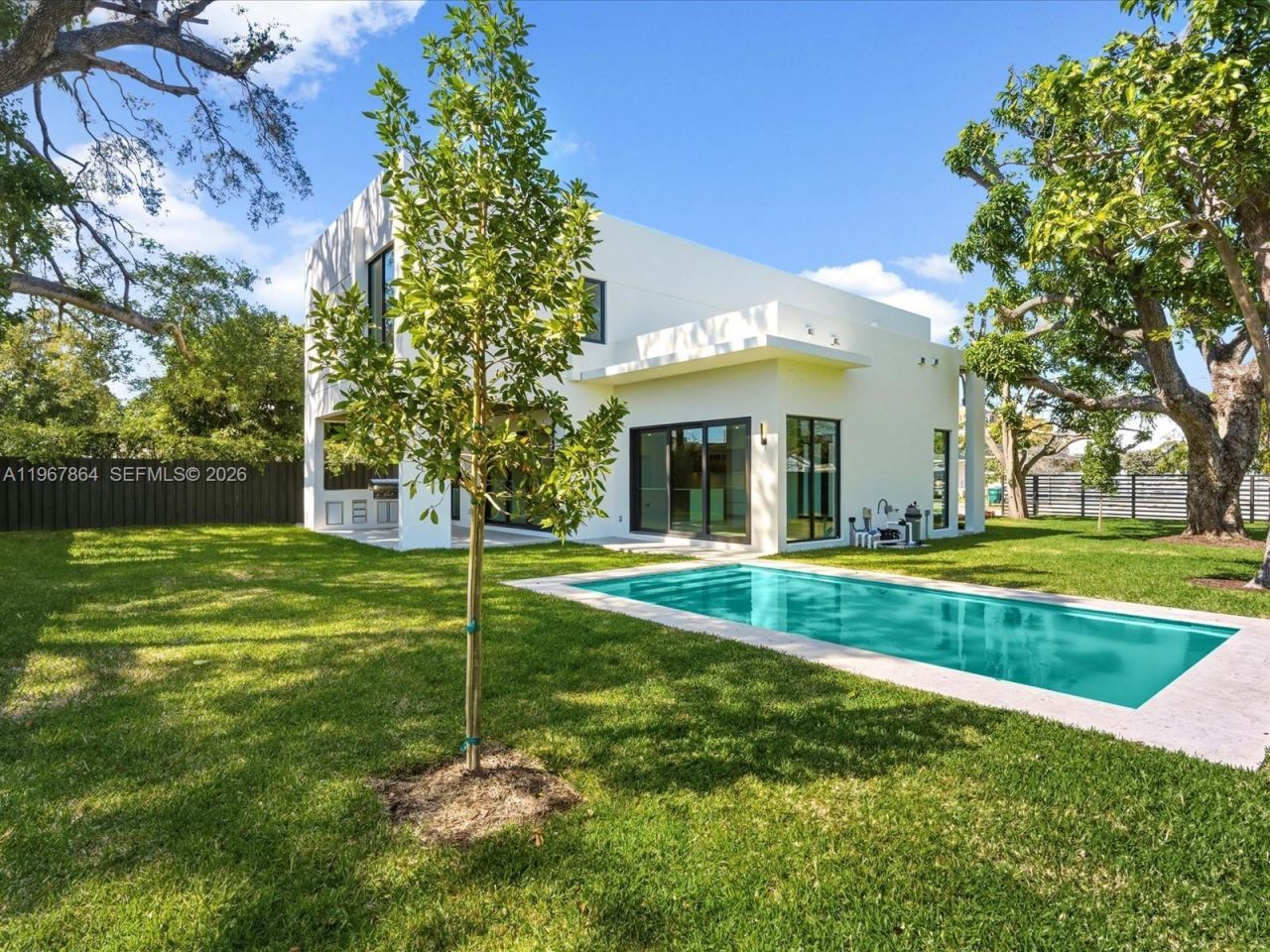 2606 SW 19th St, Miami, FL 33145 Photo