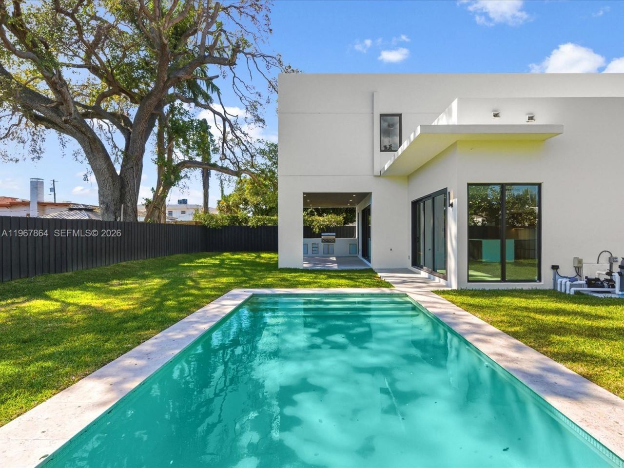 2606 SW 19th St, Miami, FL 33145 Photo