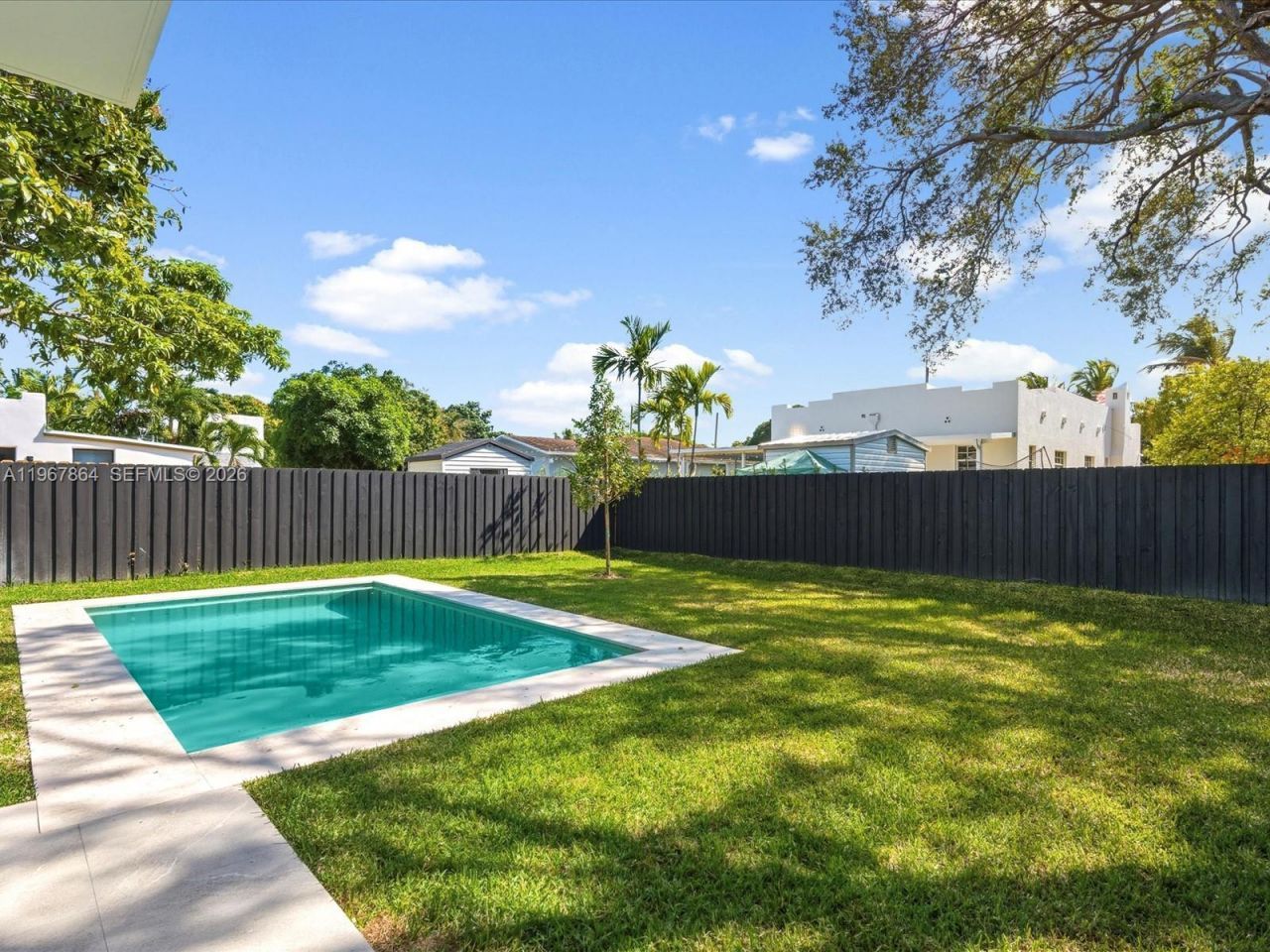 2606 SW 19th St, Miami, FL 33145 Photo