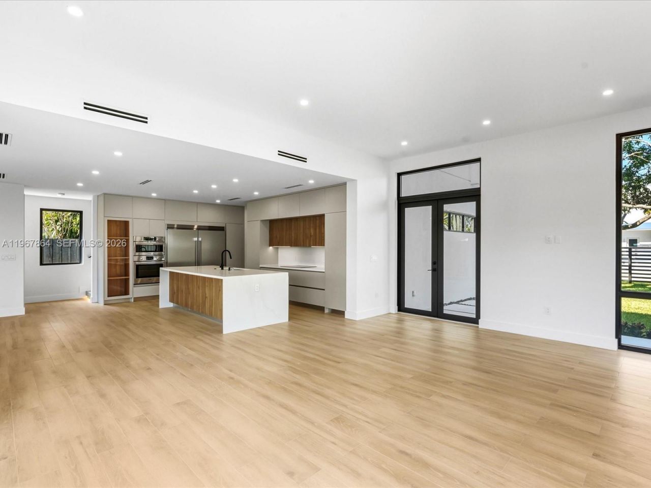 2606 SW 19th St, Miami, FL 33145 Photo