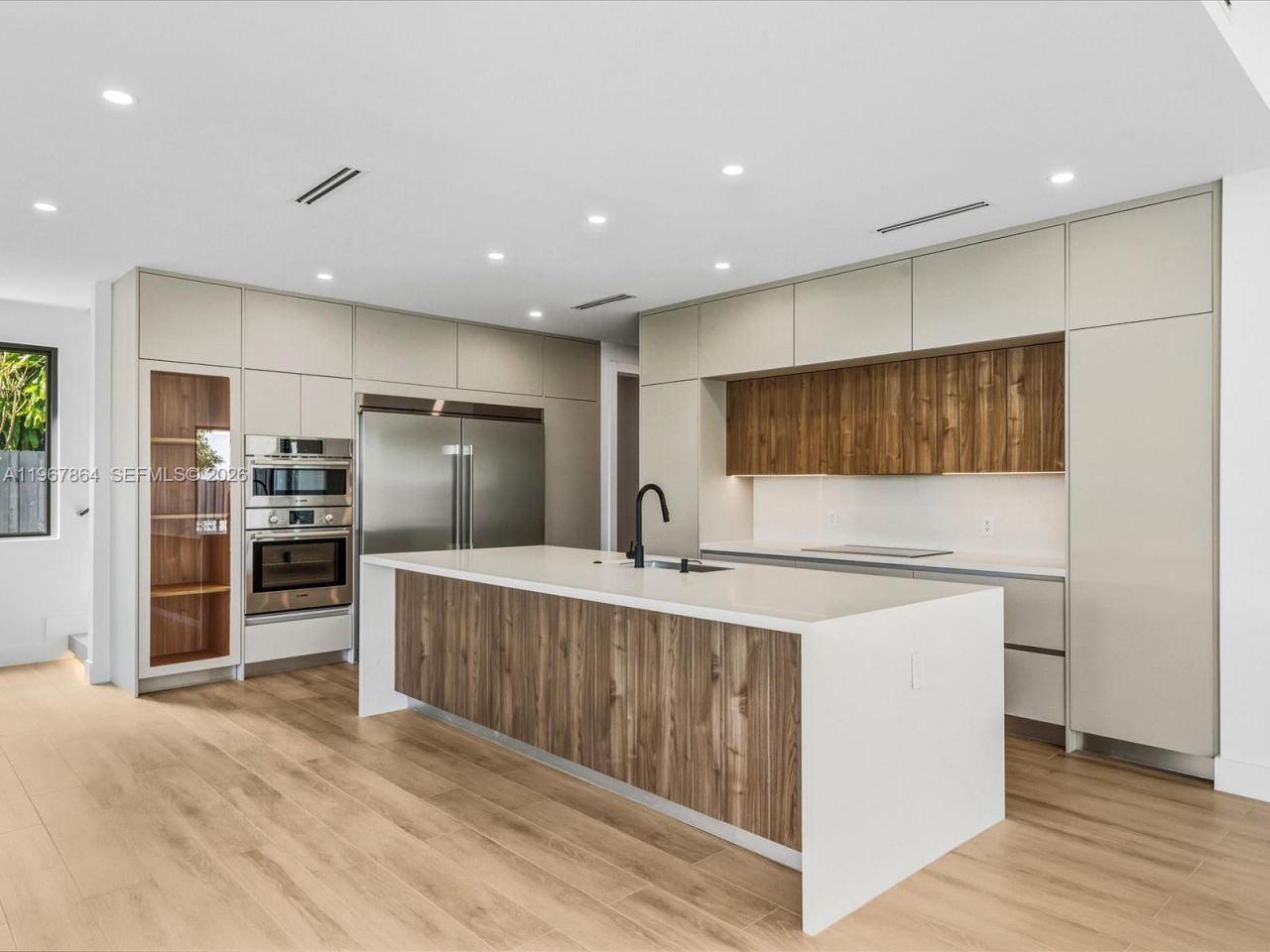 2606 SW 19th St, Miami, FL 33145 Photo