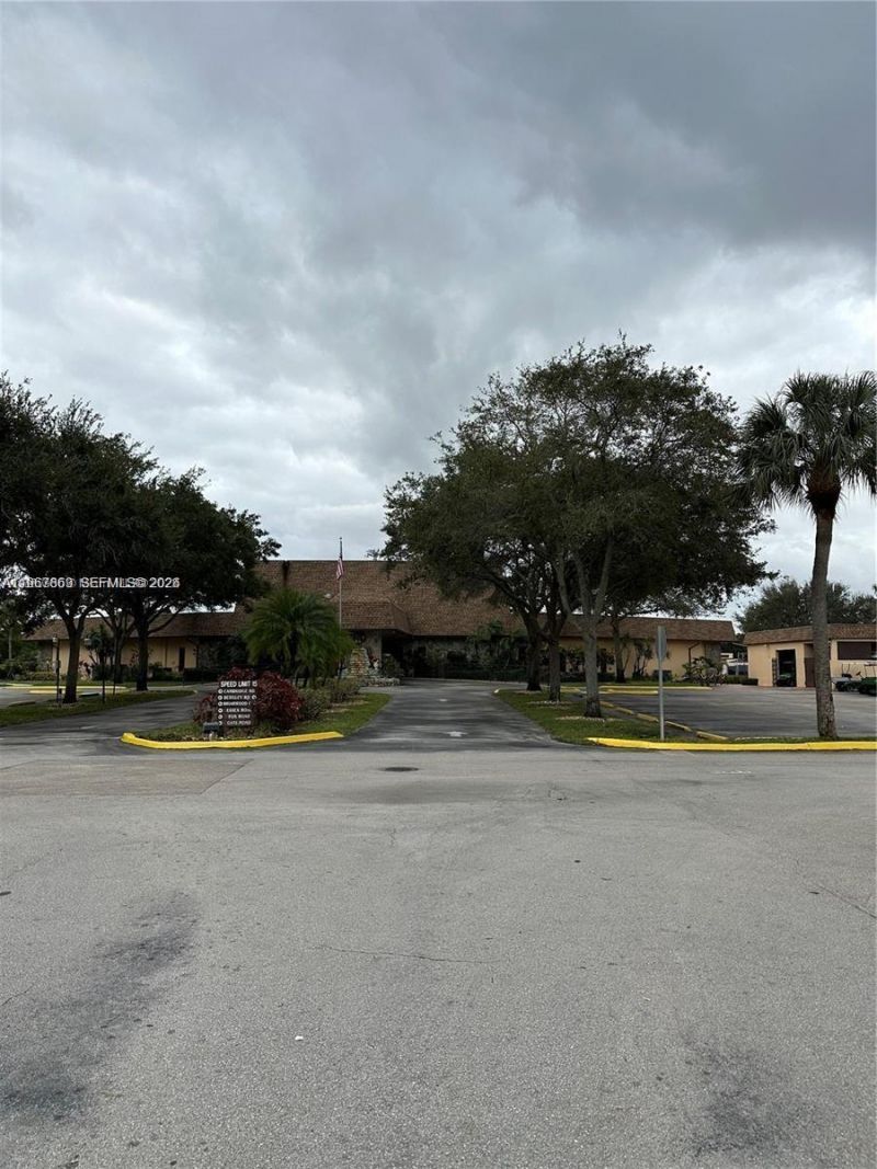 200 Ashbury Rd , Unit 209, Hollywood, FL 33024 Photo