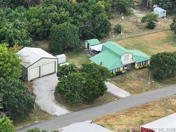 448644 E 979 , Vian, OK 74962