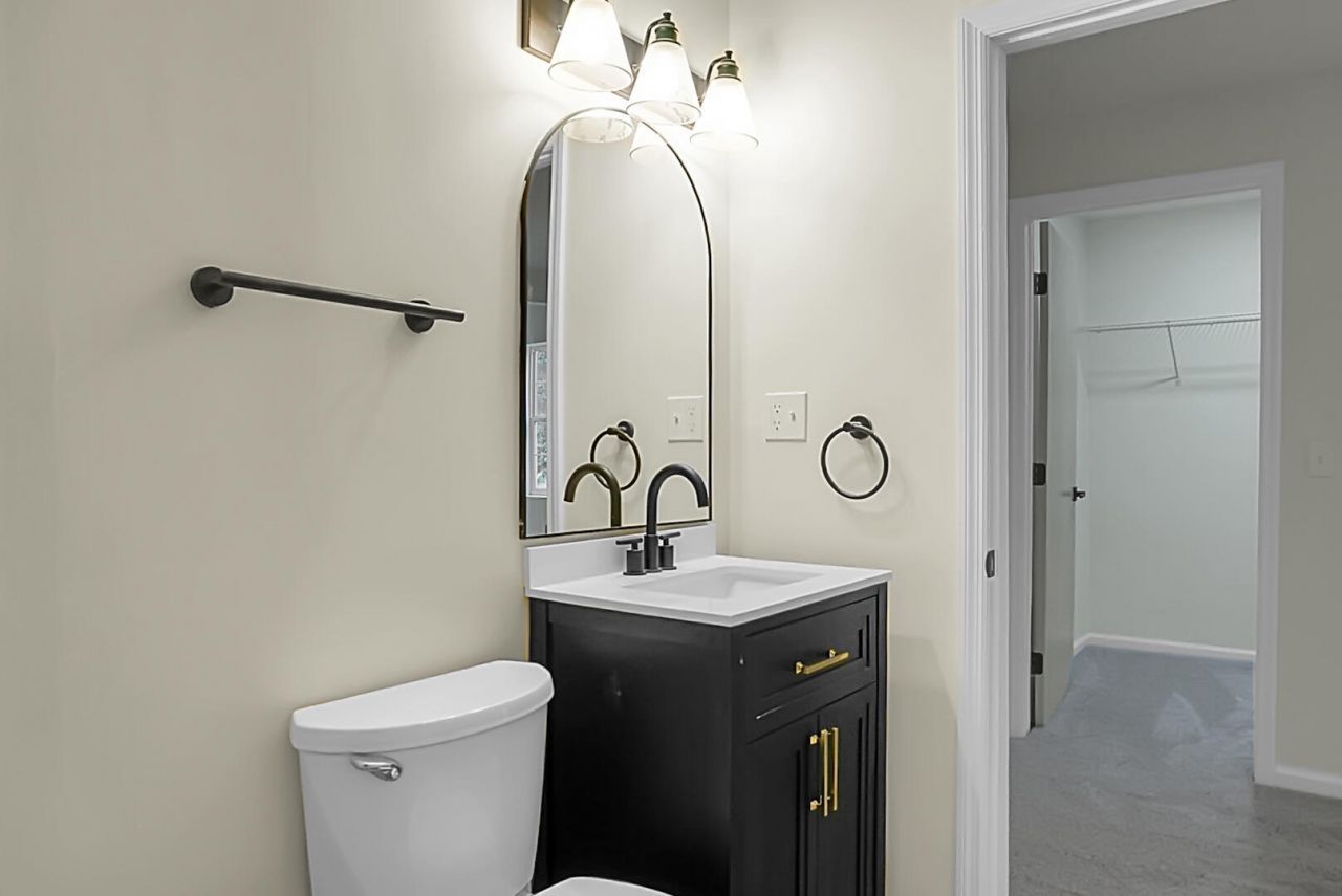 106 Harriet Tubman Lane Photo 10