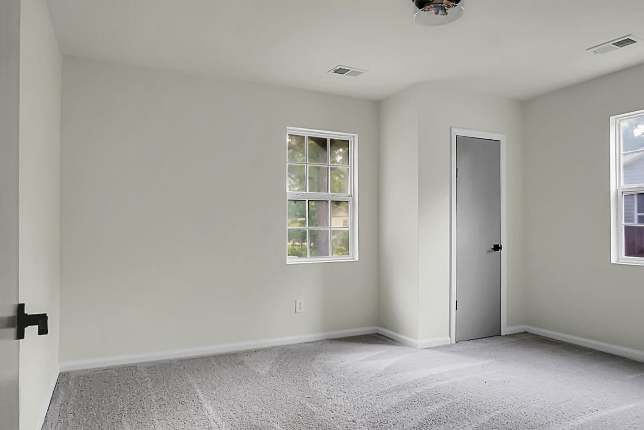 106 Harriet Tubman Lane Photo 12