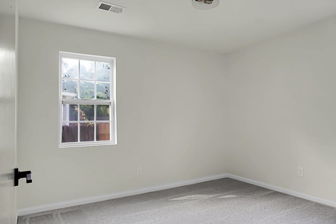 106 Harriet Tubman Lane Photo 15