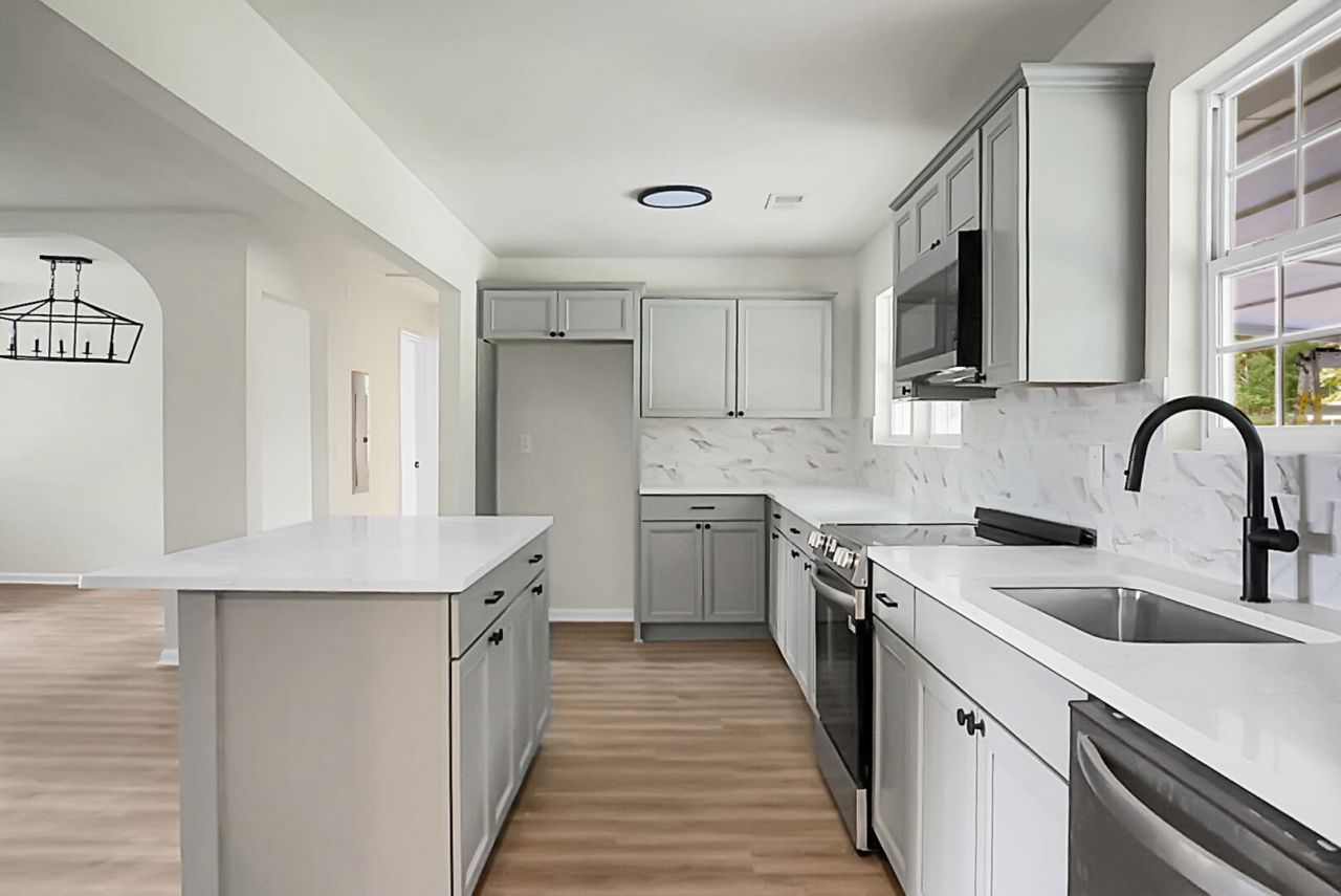 106 Harriet Tubman Lane Photo 6