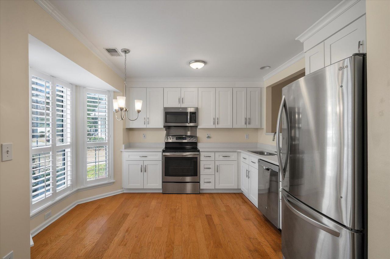 320 Rice Bay Drive Photo 9