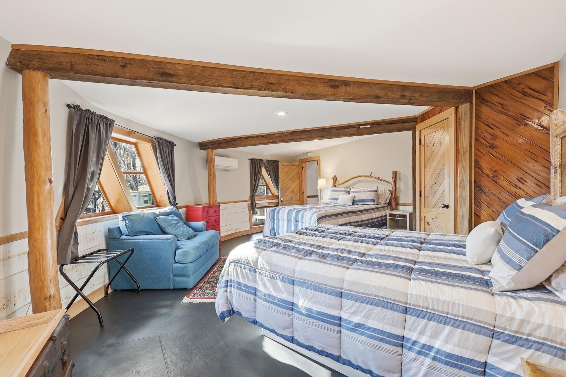 1935 Lees Landing Circle Photo 11