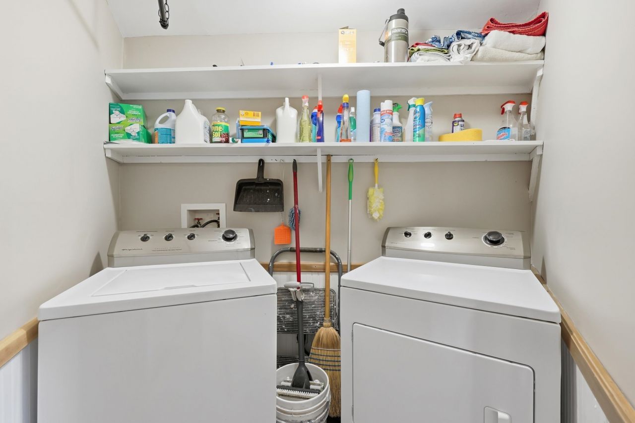 1935 Lees Landing Circle  Photo 14