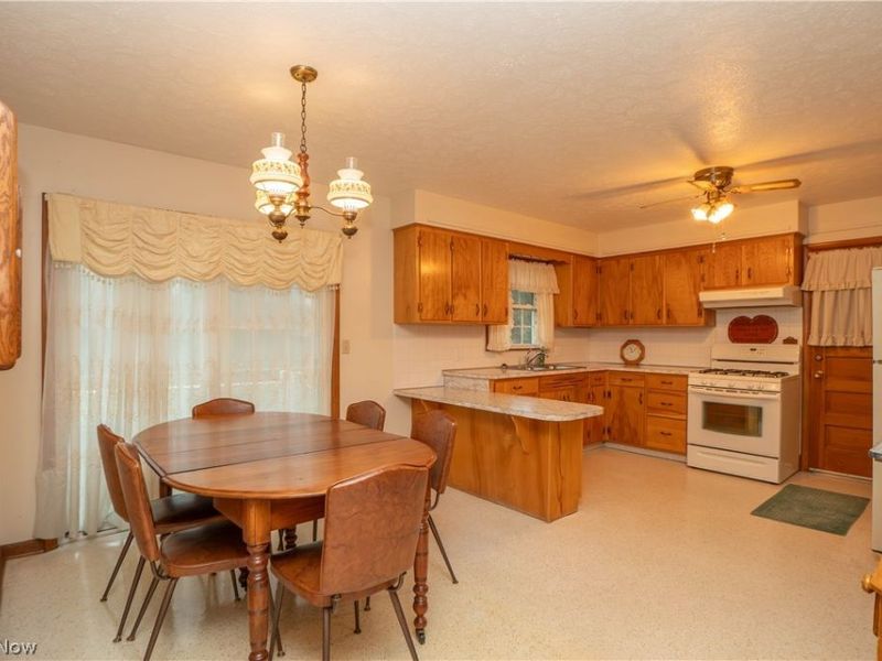 330 34th Street SW, Canton, OH 44706 Photo 5