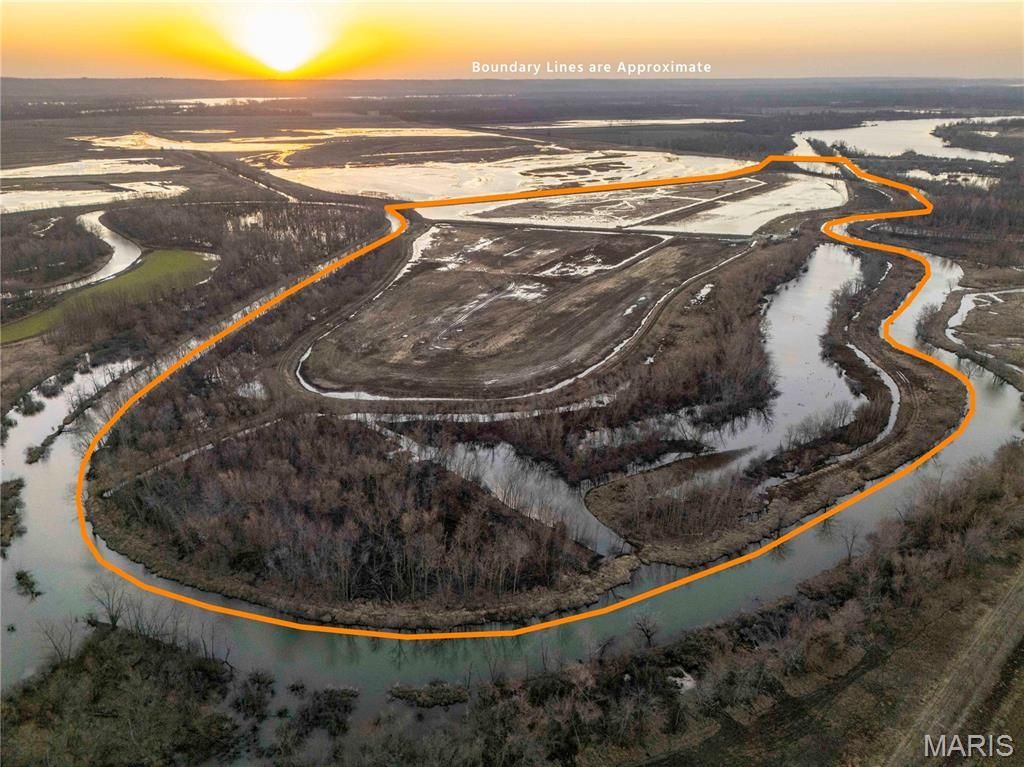 00 Mo-m, Elsberry, MO 63347 Main Photo