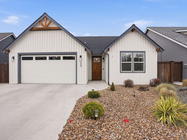 4119 SW Badger Court, Redmond, OR 97756