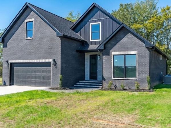 308 Billy T Drive , Elkton, KY 42220