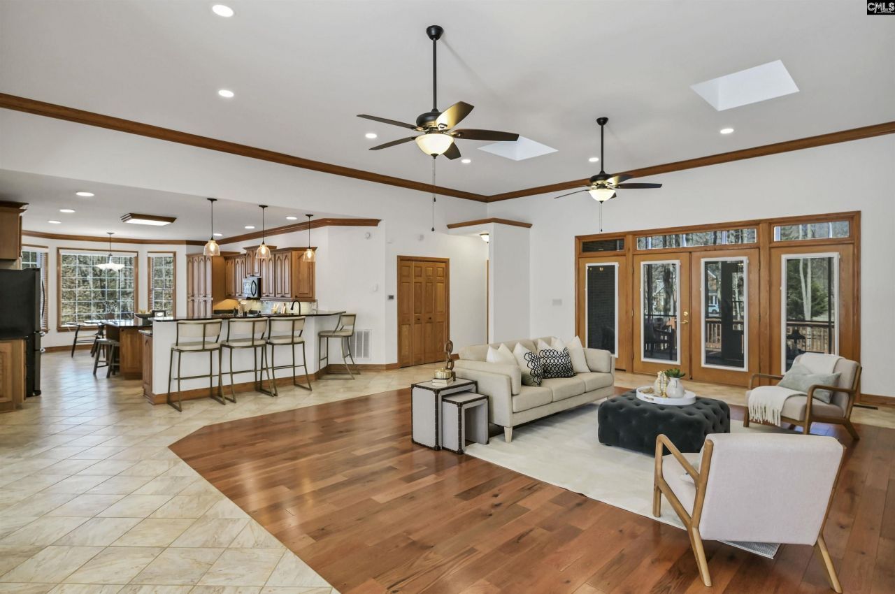 264 Kelsey Glen Drive  Photo 11