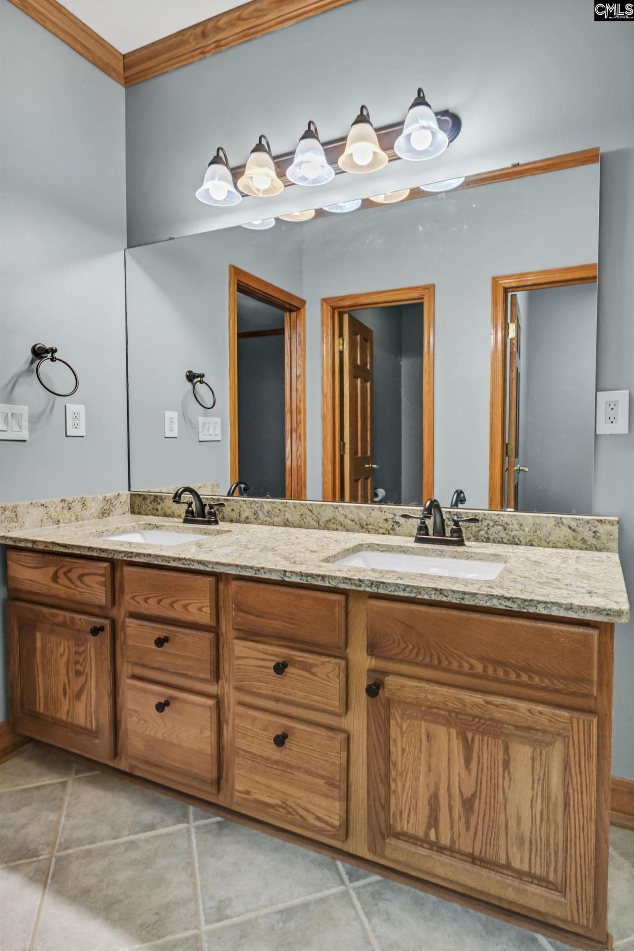 264 Kelsey Glen Drive  Photo 35