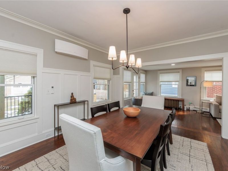 3079 Scarborough Road, Cleveland, OH 44118 Photo 12