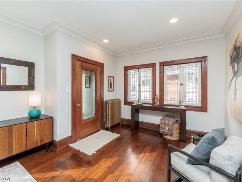 3079 Scarborough Road, Cleveland, OH 44118 Photo 3