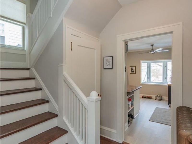 3079 Scarborough Road, Cleveland, OH 44118 Photo 31