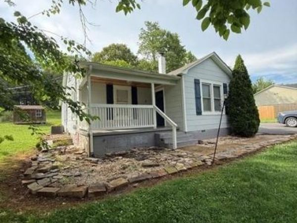 3630 Deerbrook Road, Lenoir, NC 28645