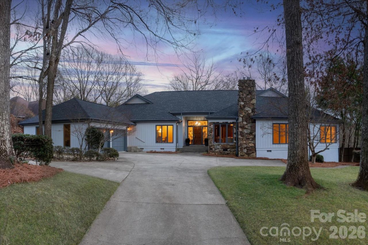 4310 Canoebrook Road, Charlotte, NC 28210 Main Photo