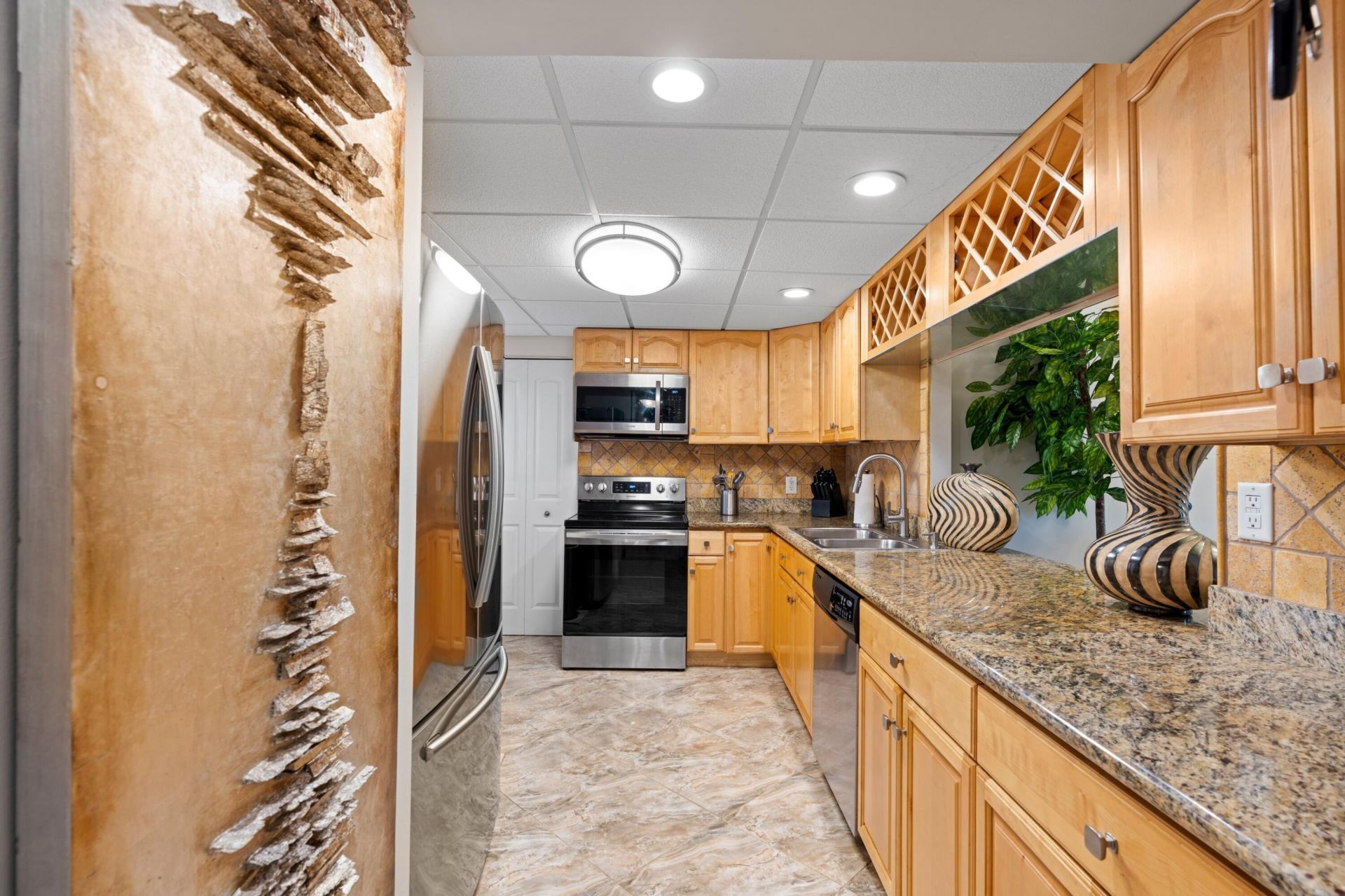 6461 NW 2nd Avenue, Unit 415, Boca Raton, FL 33487 Photo