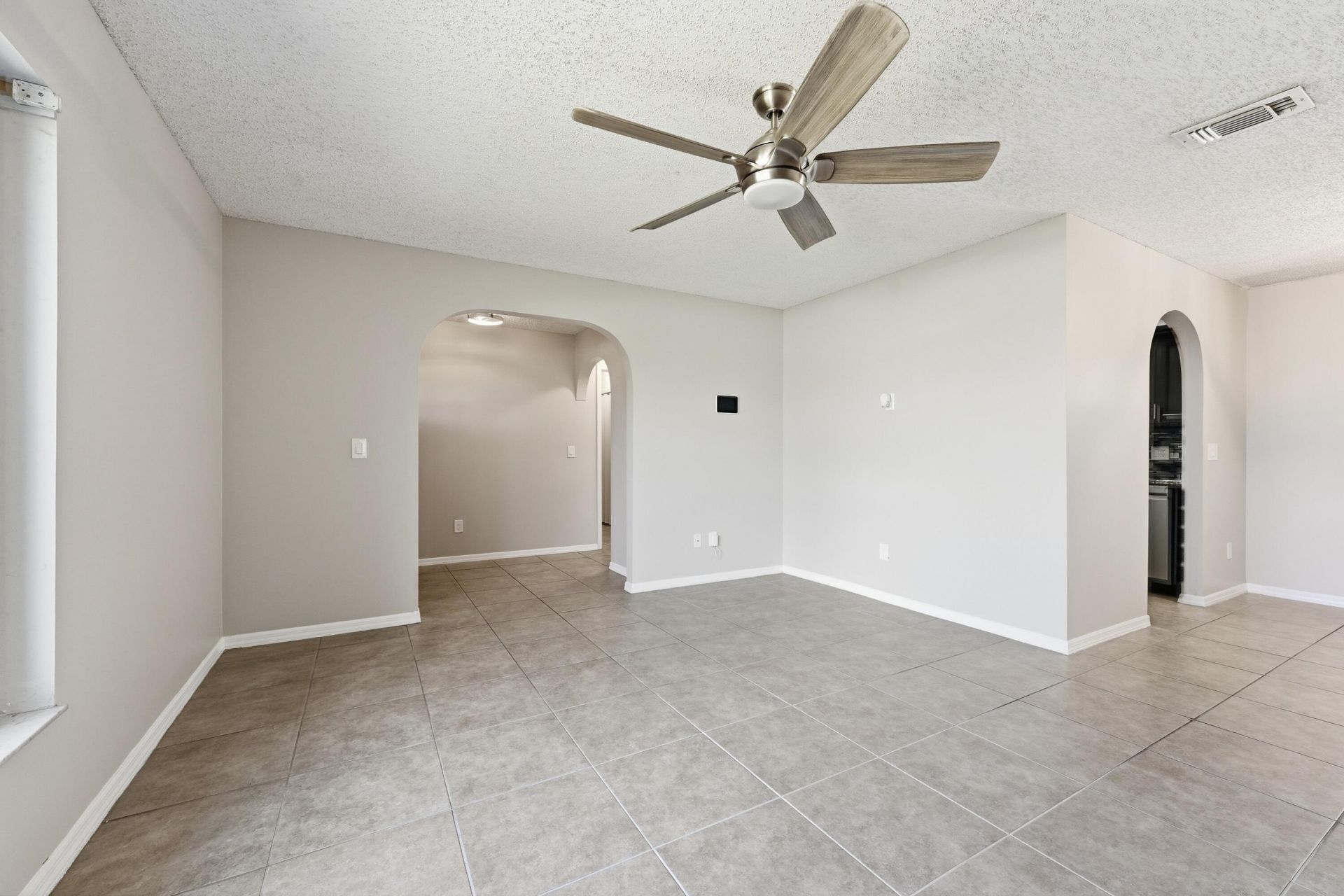 826 SE Quiescent Lane, Port Saint Lucie, FL 34983 Photo