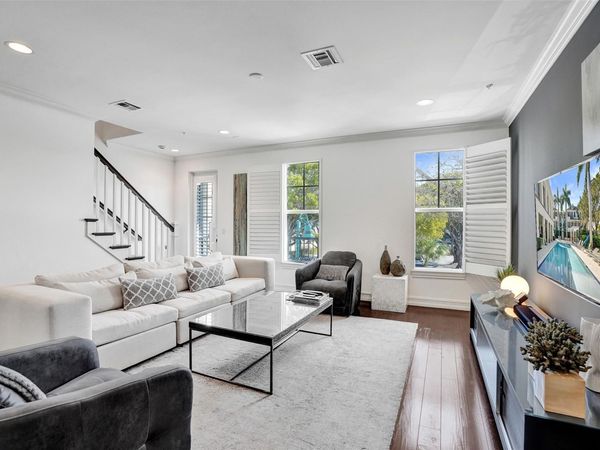 381 E Cannery Row Cir, Delray Beach, FL 33444