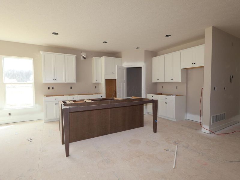 8702 Jenny Road, Plain City, OH 43064 Photo 3