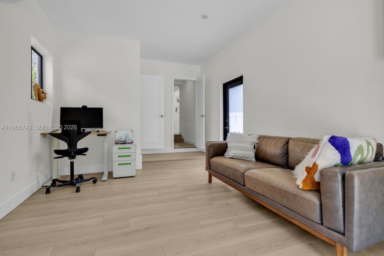 126 NW 107th St, Miami Shores, FL 33168 Photo