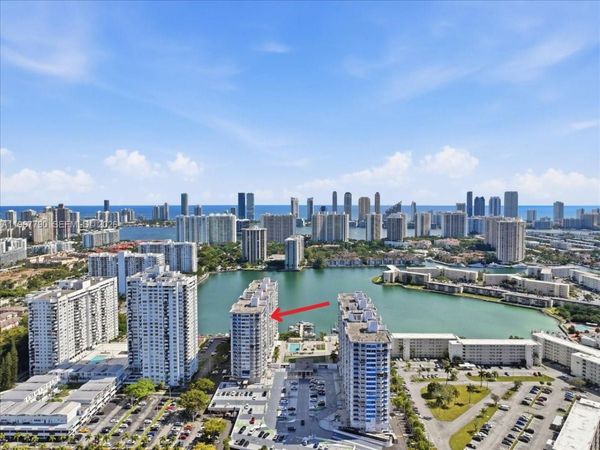 18051 Biscayne Blvd , Unit 1701, Aventura, FL 33160