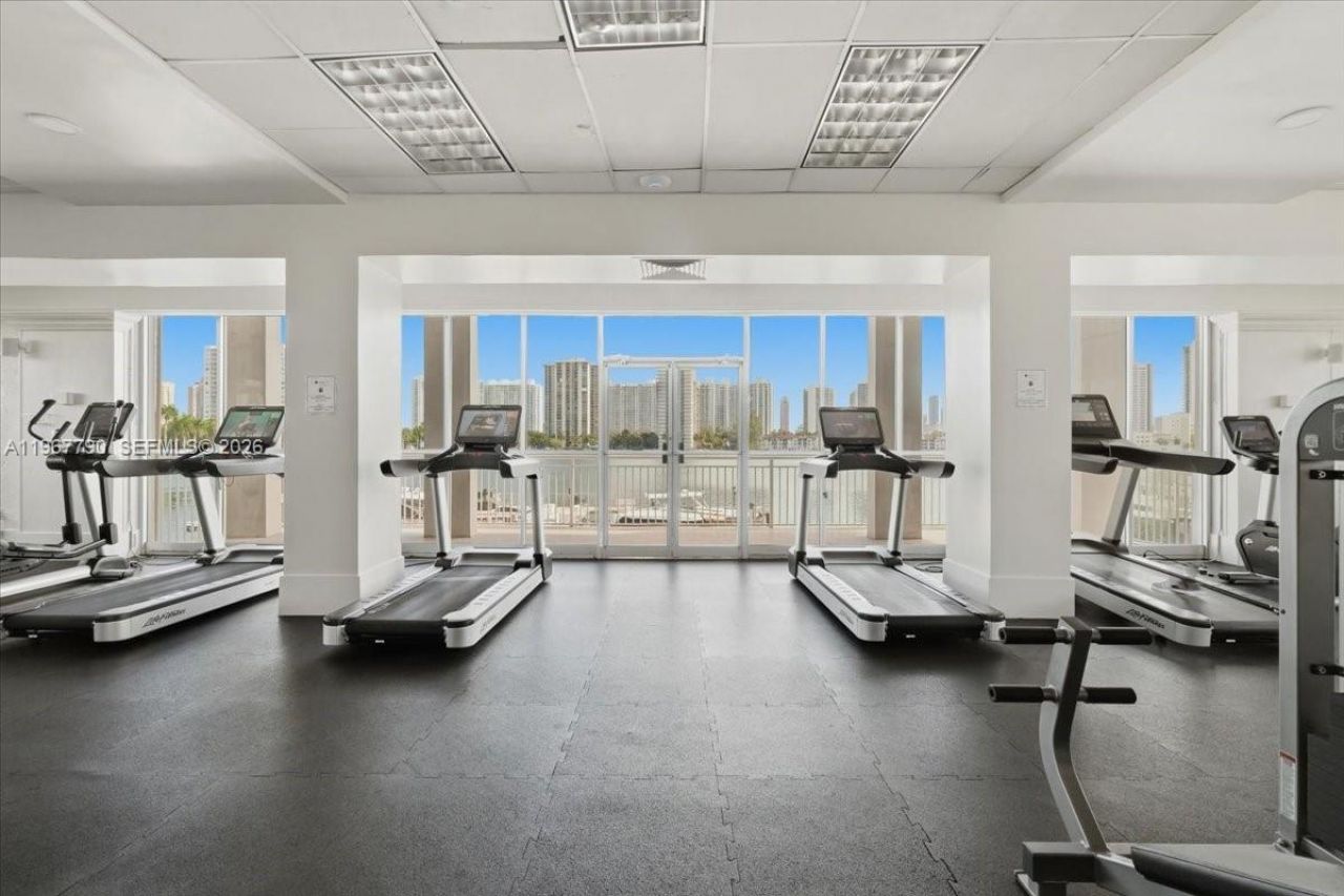 18051 Biscayne Blvd , Unit 1701, Aventura, FL 33160 Photo