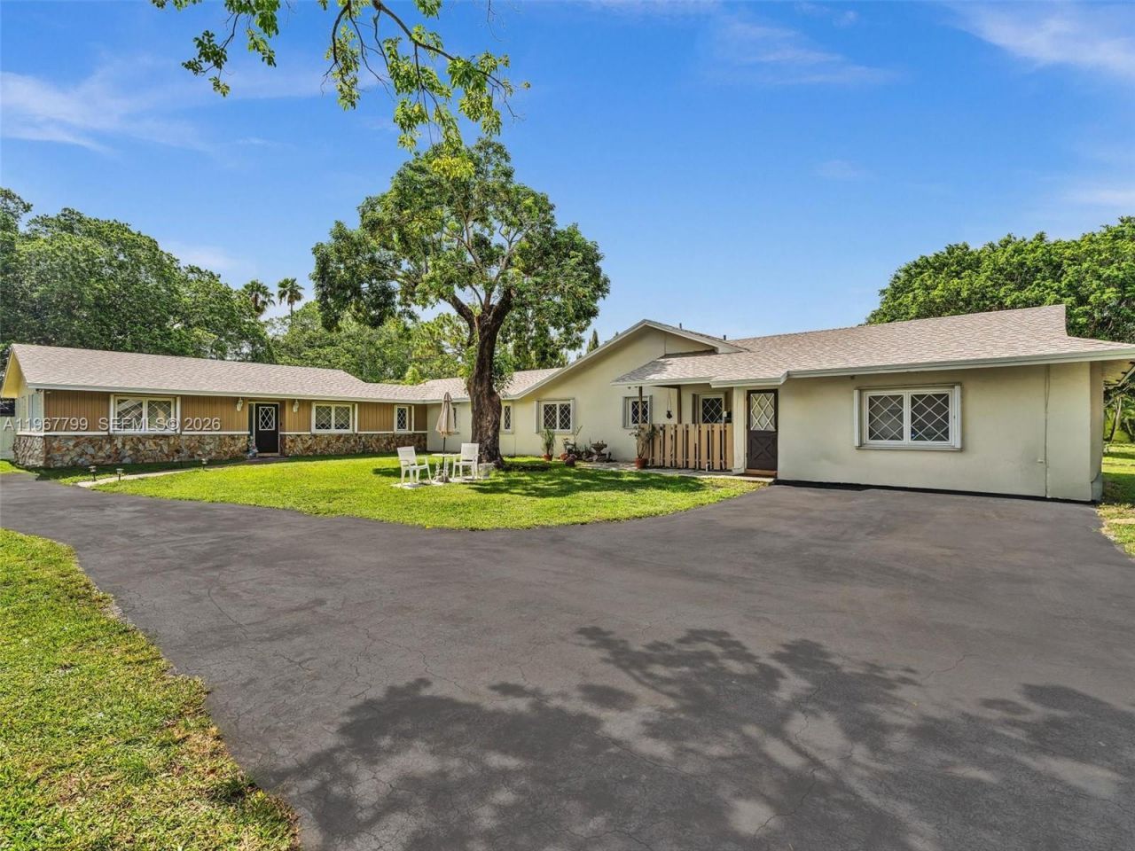 5310 SW 109th Ave , Davie, FL 33328 Photo