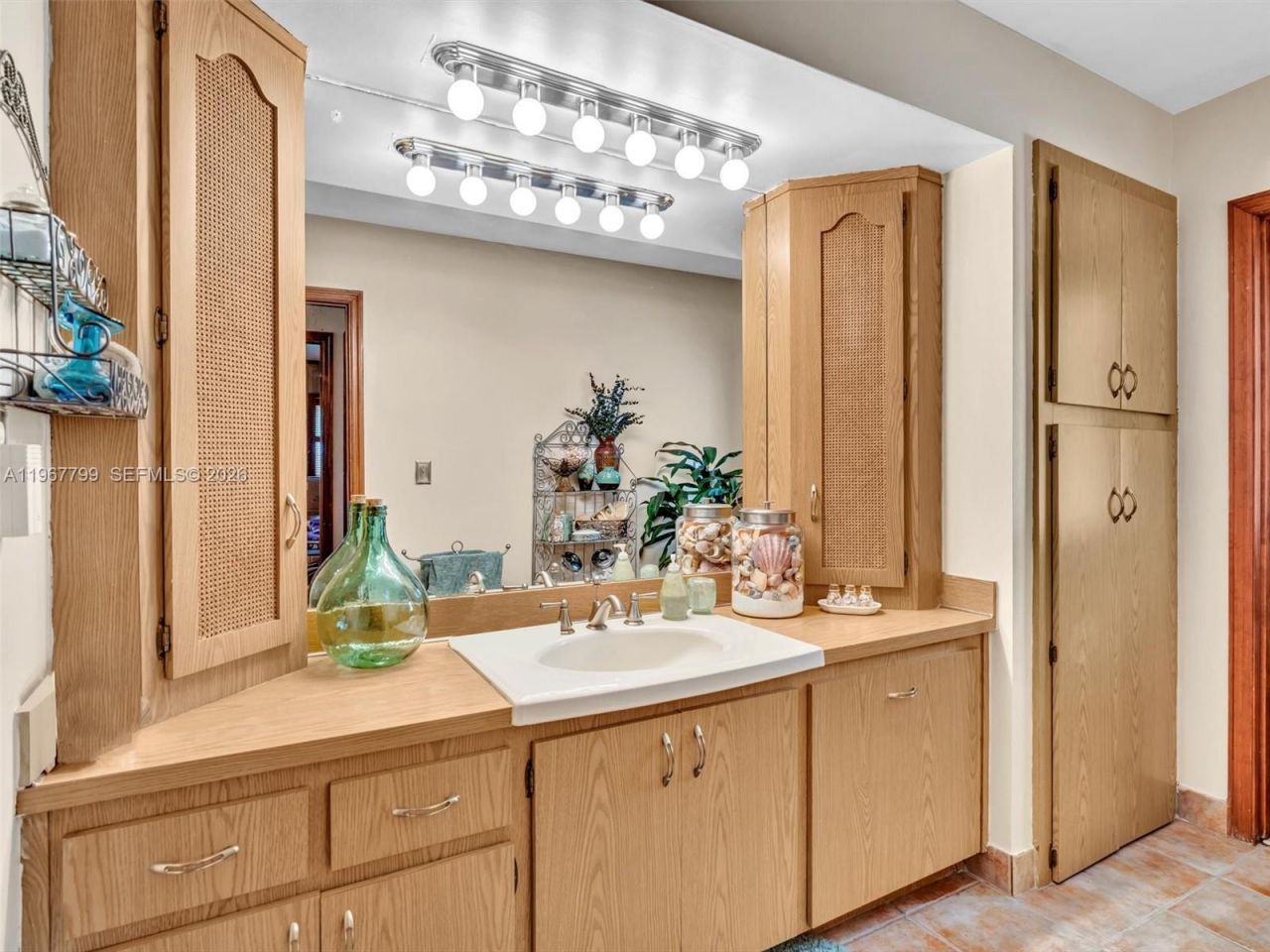 5310 SW 109th Ave , Davie, FL 33328 Photo