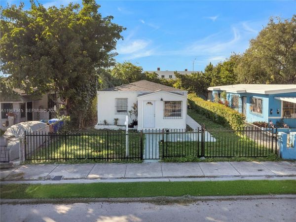 6940 NW 6th Ct, Unit 2, Miami, FL 33150