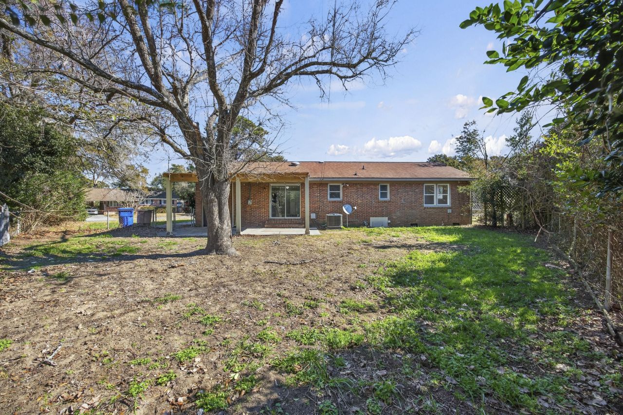 1321 Briarfield Avenue Photo 23