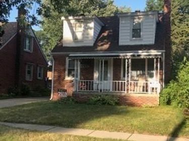 4457 Grindley Park Street, Dearborn Heights, MI 48125