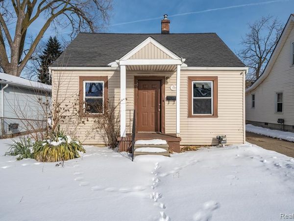 7583 Hudson Avenue, Warren, MI 48091