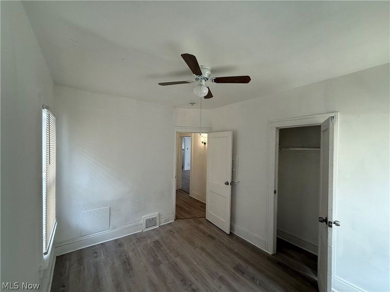 829 Helmsdale Road, Cleveland Heights, OH 44112 Photo 14