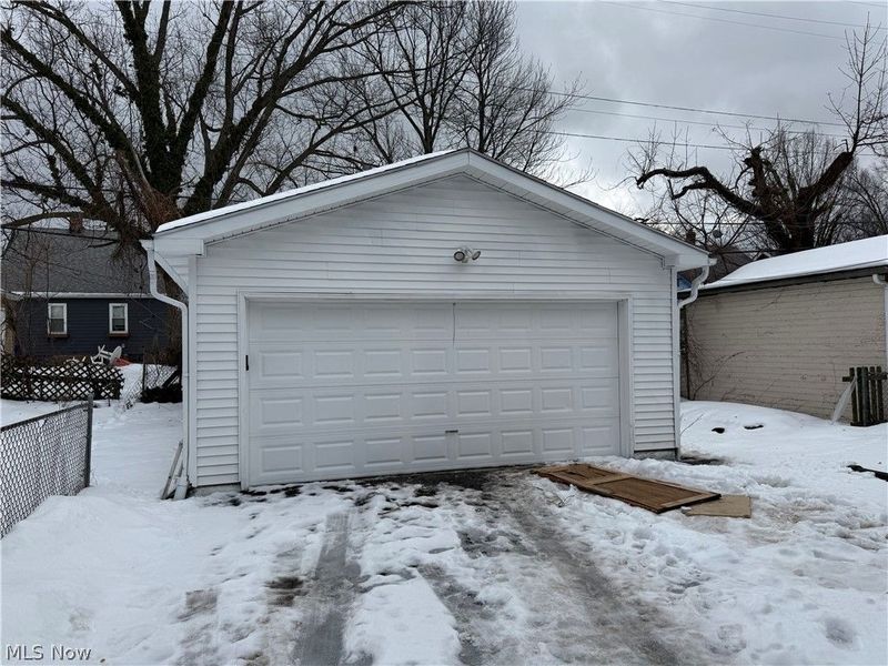 829 Helmsdale Road, Cleveland Heights, OH 44112 Photo 41