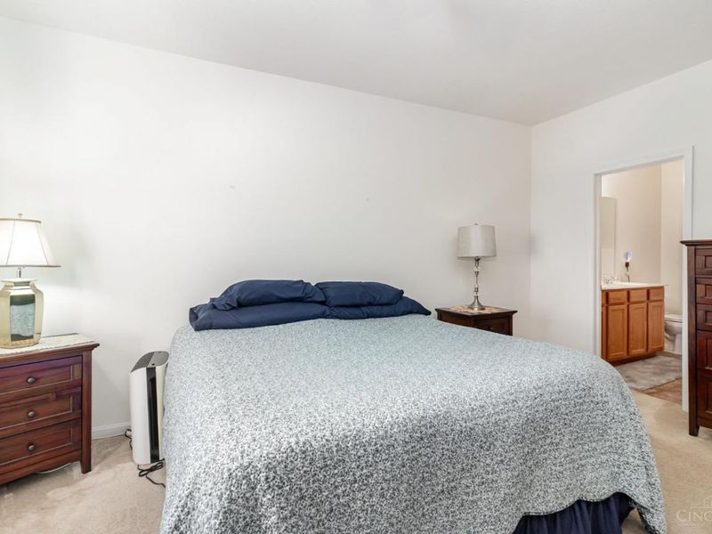 856 Hocking Meadow Circle, Monroe, OH 45050 Photo 16