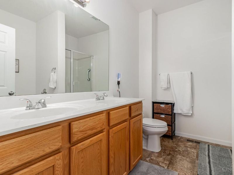 856 Hocking Meadow Circle, Monroe, OH 45050 Photo 17