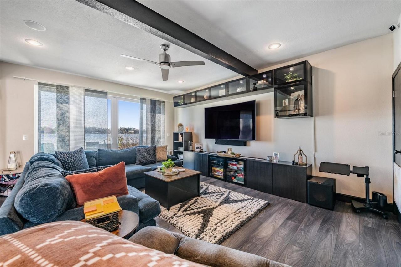 18200 Cypress Cove Lane, Lutz, FL 33549 Photo