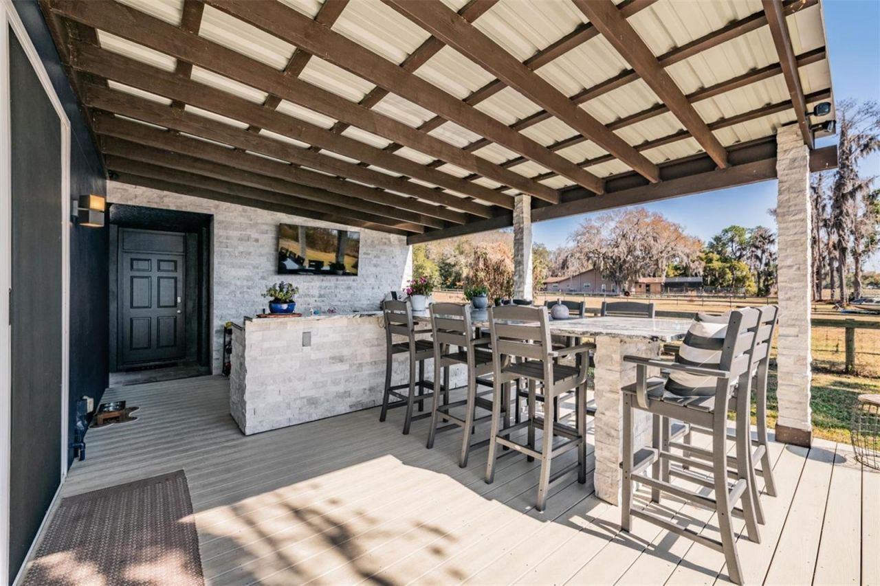 18200 Cypress Cove Lane, Lutz, FL 33549 Photo