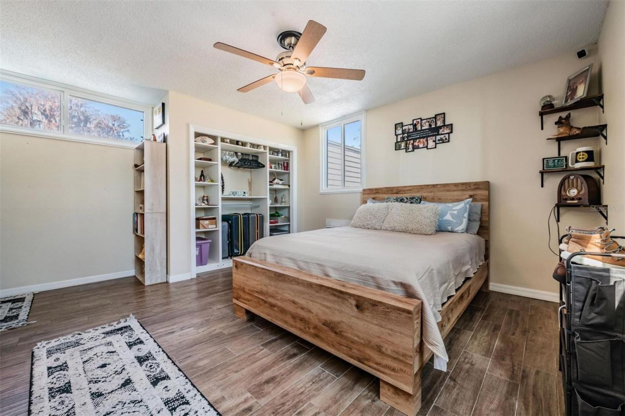 18200 Cypress Cove Lane, Lutz, FL 33549 Photo