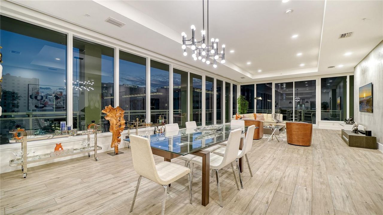 540 N Tamiami Trail, Unit 1004, Sarasota, FL 34236 Photo