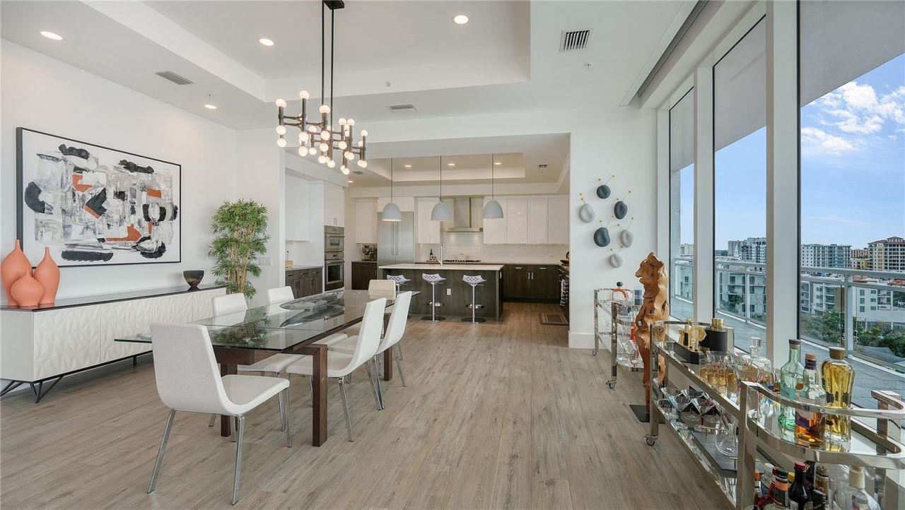 540 N Tamiami Trail, Unit 1004, Sarasota, FL 34236 Photo