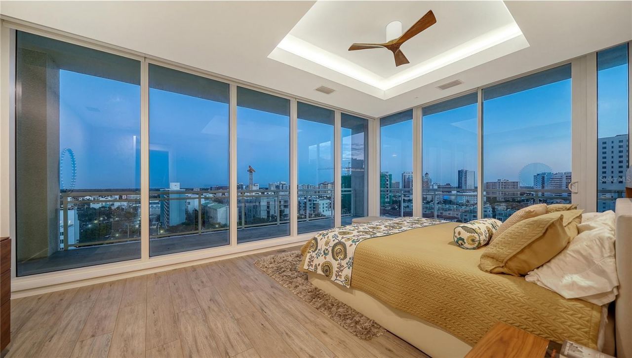 540 N Tamiami Trail, Unit 1004, Sarasota, FL 34236 Photo