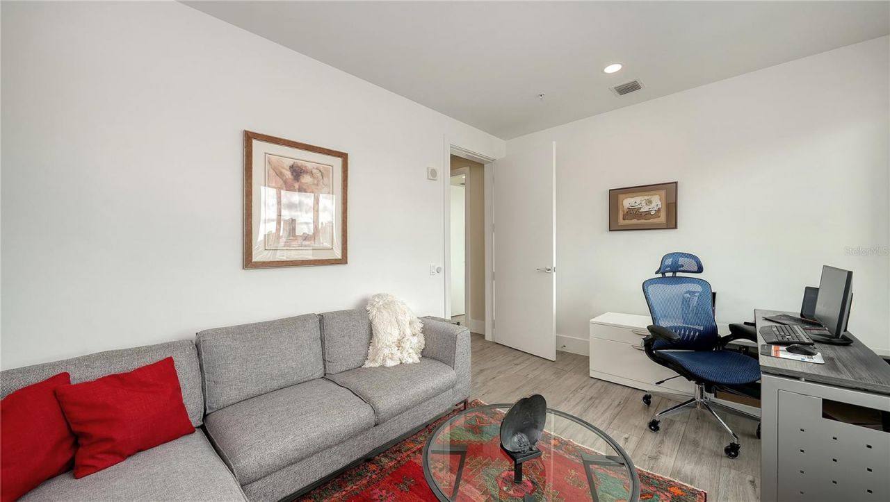 540 N Tamiami Trail, Unit 1004, Sarasota, FL 34236 Photo