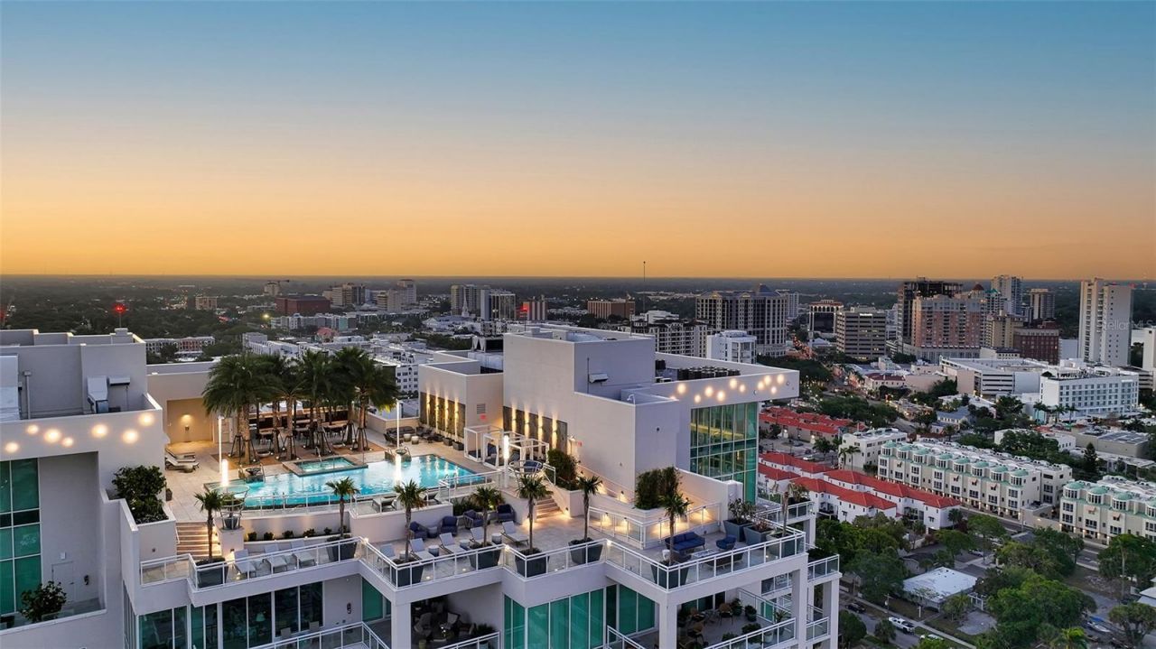 540 N Tamiami Trail, Unit 1004, Sarasota, FL 34236 Photo